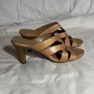 AEROSOLES Protector Style Tan Heeled Sandals with Crisscross Straps